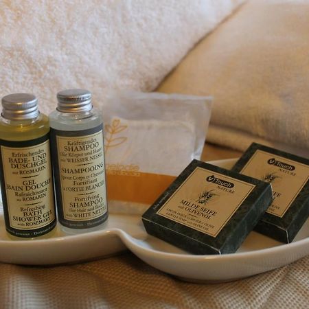 Eq Hotel Travagliato エクステリア 写真